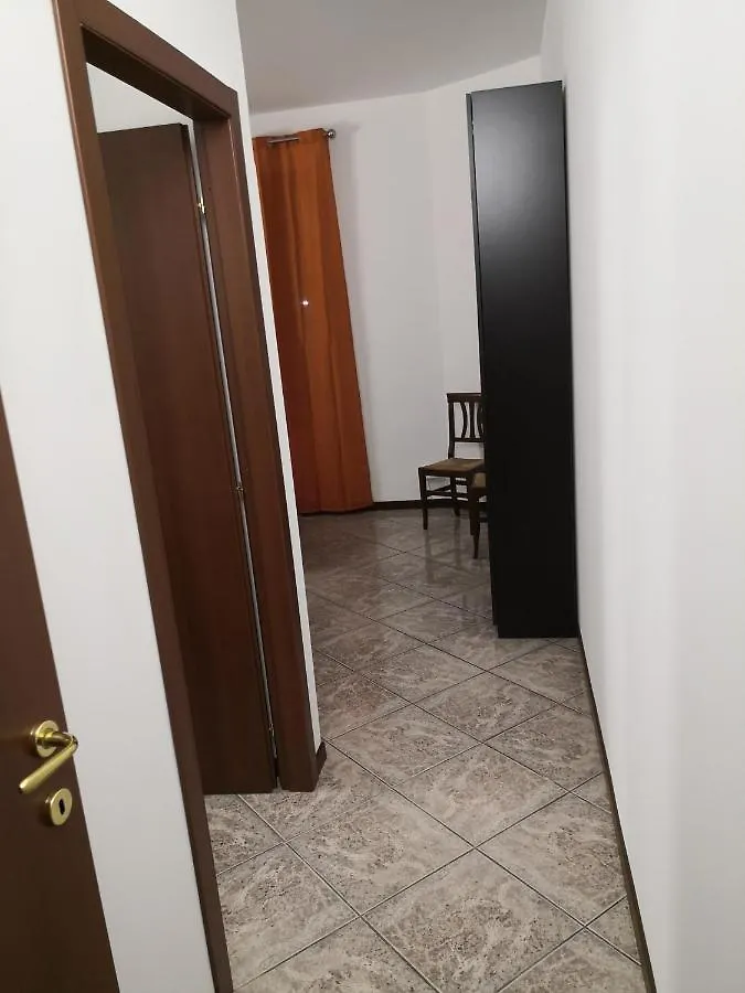 Lux Rho Fiera Bed & Breakfast Lainate